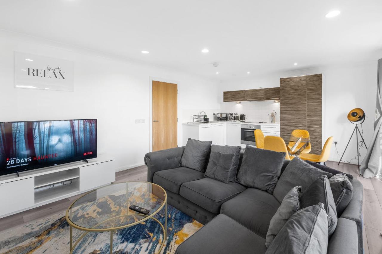 Ebra Stays - Luxury 2 Bedroom Apartment - Birmingham Exterior photo