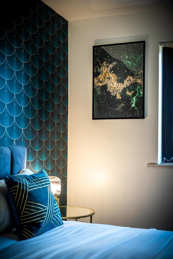 Ebra Stays - Luxury 2 Bedroom Apartment - Birmingham Exterior photo